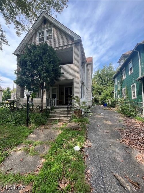 13805 Earlwood Rd, Cleveland, OH, 44110-2246 | Card Image