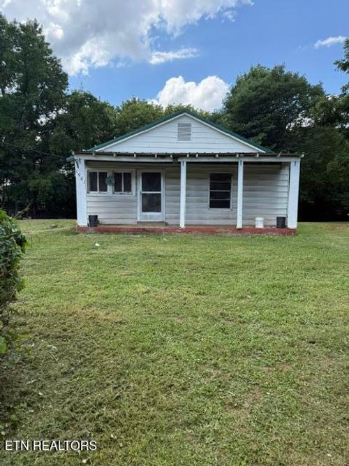 1901 Palos St, Athens, TN, 37303-1823 | Card Image