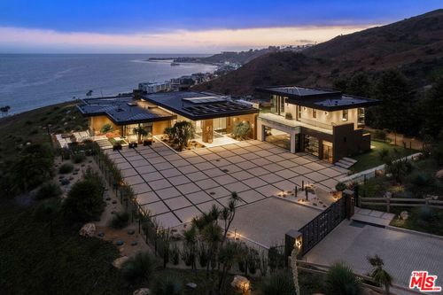 5012 Carbon Beach Ter, Malibu, CA, 90265 | Card Image