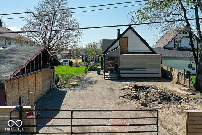 3320 E New York St, House other with 2 bedrooms, 1 bathrooms and null parking in Indianapolis IN | Image 13