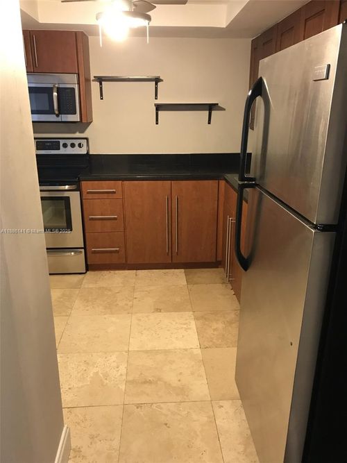 apt-504-2101 Atlantic Shores Blvd, Hallandale Beach, FL, 33009-2720 | Card Image