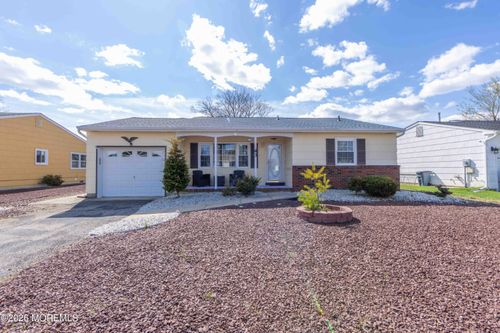 43 Carlisle Rd, Toms River, NJ, 08757-5604 | Card Image