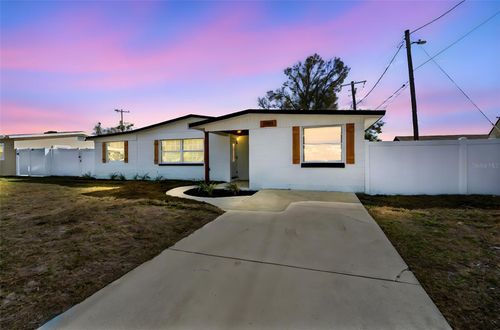 7910 W Powhatan Ave, TAMPA, FL, 33615-4135 | Card Image