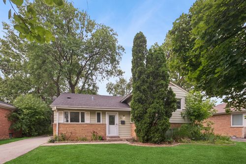 810 Clover Ct, Glenview, IL, 60025-4142 | Card Image