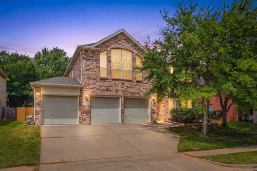 7833 Harvest Hill Rd, North Richland Hills, TX, 76182-7349 | Card Image