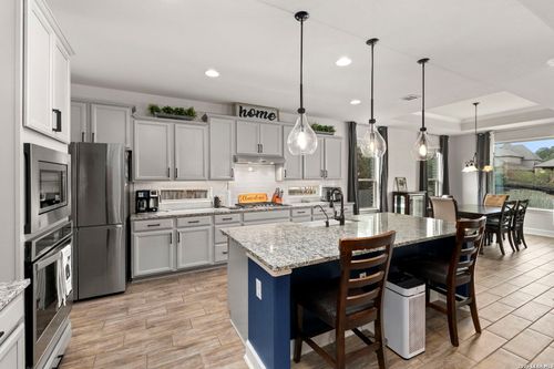 29023 Front Gate, Fair Oaks Ranch, TX, 78015-5123 | Card Image