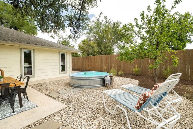 1406 Radam Cir, House other with 3 bedrooms, 2 bathrooms and 4 parking in Austin TX | Image 34