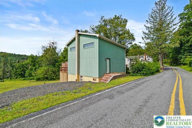 1553 Middle Rd, House other with 4 bedrooms, 5 bathrooms and null parking in Stroudsburg PA | Image 67