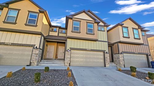 2606 E 600 N, Spanish Fork, UT, 84660-8431 | Card Image