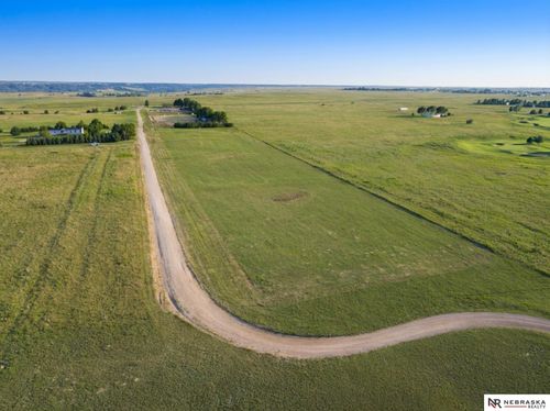 Lot 2 Clark Addition, Valentine, NE, 69201 | Card Image