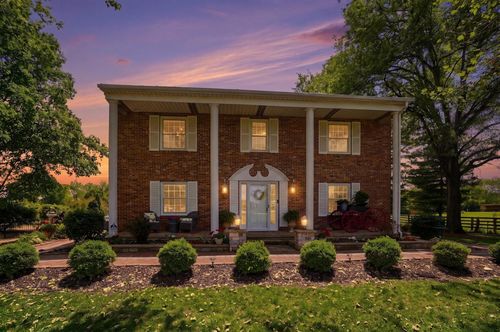 6075 Alkire Rd, Galloway, OH, 43119-9088 | Card Image