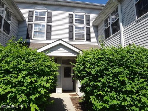 785 Banyan Ct, Morganville, NJ, 07751-1763 | Card Image