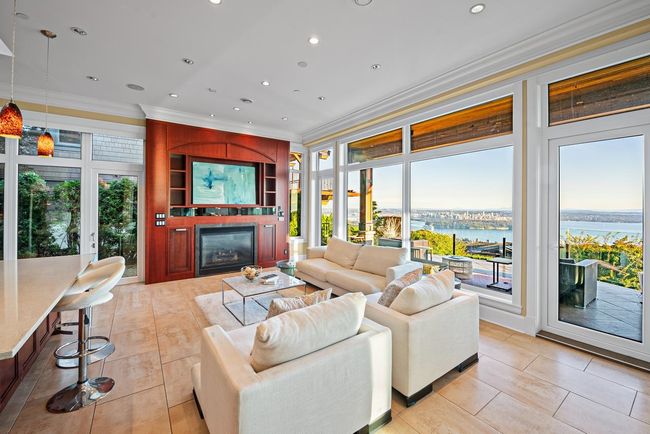 2409 Halston Crt, House other with 5 bedrooms, 6 bathrooms and 3 parking in West Vancouver BC | Image 5
