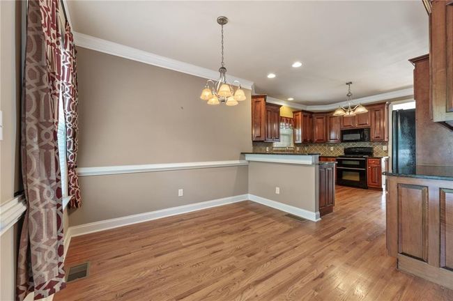 711 Wilhaven Ct, House other with 5 bedrooms, 5 bathrooms and 3 parking in Loganville GA | Image 12