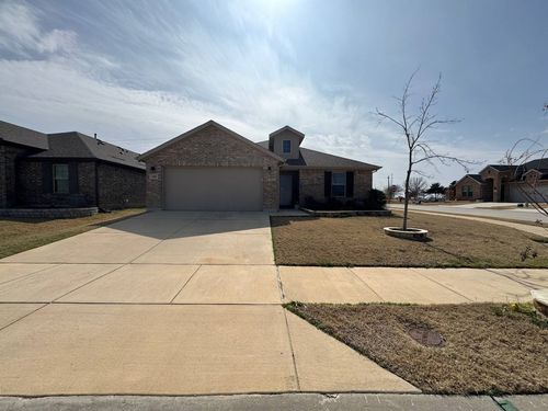 2400 Briarhurst Ct, Denton, TX, 76207-4731 | Card Image