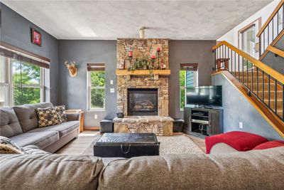 9124 Aspen Drive, Condo with 4 bedrooms, 3 bathrooms and 2 parking in Seven Springs Resort PA | Image 2