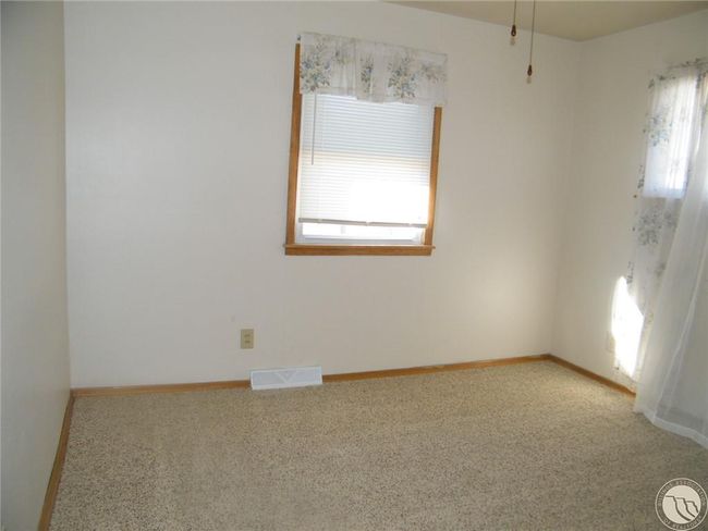 2nd Bedroom Upstairs | Image 10