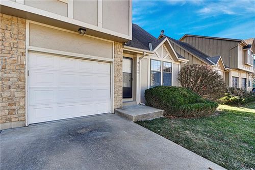 6709 W 149th Terrace, Overland Park, KS, 66223 | Card Image