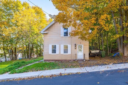 17 Otis St, Warren, MA, 01083-9793 | Card Image