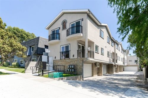 104-1961 Waltonia Dr, Montrose, CA, 91020-1600 | Card Image