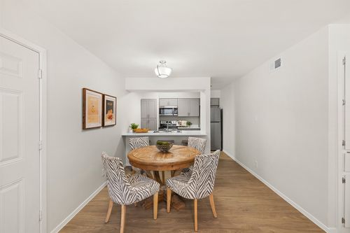 421-1500 Northwest Boulevard, Georgetown, TX, 78628 | Card Image