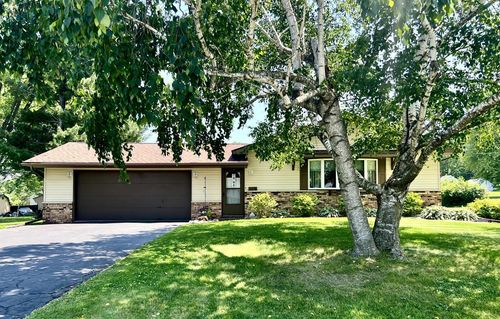 2608 Longview Court, La Crosse, WI, 54601 | Card Image