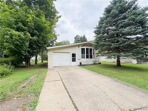 178 Bush Gdns, Alden, NY, 14004-9459 | Card Image