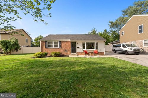 422 Bluebuff Rd, KING OF PRUSSIA, PA, 19406-3008 | Card Image
