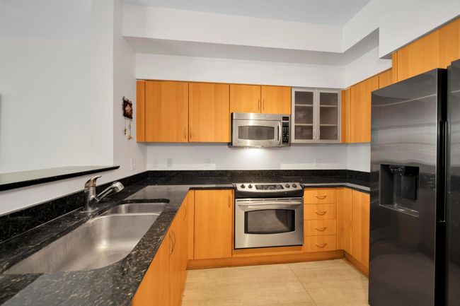 APT-204 - 802 W Windward Way, Condo with 1 bedrooms, 1 bathrooms and null parking in Lantana FL | Image 5
