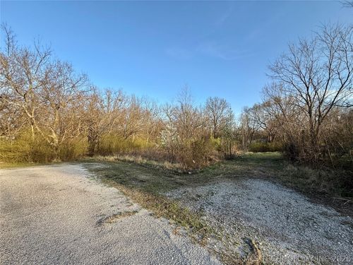 26180 E 18th St, Catoosa, OK, 74015-4520 | Card Image