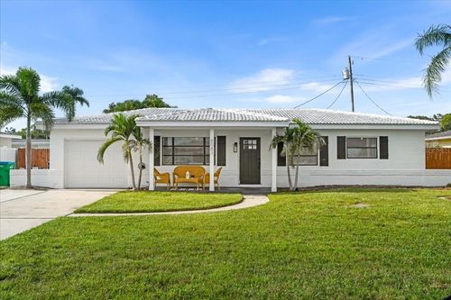 6083 50th Ave N, Kenneth City, FL, 33709-3522 | Card Image