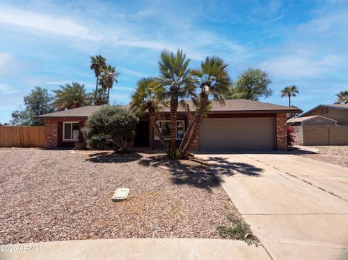 1307 W Alamo Dr, Chandler, AZ, 85224-1818 | Card Image