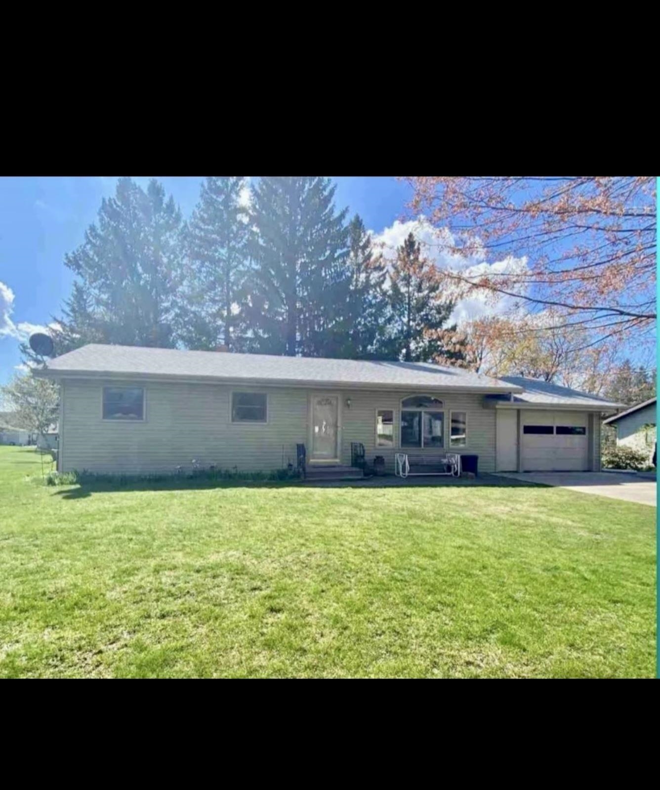 State St, Neillsville, WI 54456