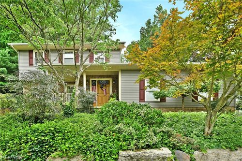 541 Stoneybrook Ln, Canfield, OH, 44406-9626 | Card Image