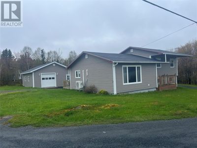 62 River Rd, House other with 3 bedrooms, 1 bathrooms and null parking in Gander Bay NL | Image 2