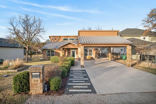 1514 Bluebonnet Ln, Kingsland, TX, 78639-9515 | Card Image