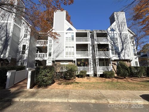 apt-4-2518 Cranbrook Ln, Charlotte, NC, 28207-2025 | Card Image