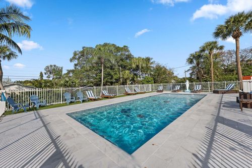 909 N A St, Lake Worth Beach, FL, 33460-2426 | Card Image