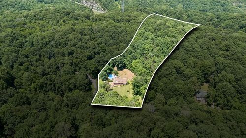 1018 Walnut Ct, Goodlettsville, TN, 37072-9201 | Card Image