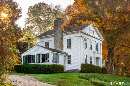 76 North St, Roxbury, CT, 06783-1401 | Card Image