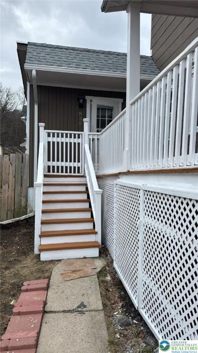 838 E Patterson St, House other with 2 bedrooms, 1 bathrooms and null parking in Lansford PA | Image 32