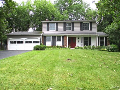 4612 Brookhill Dr S, Manlius, NY, 13104-2409 | Card Image