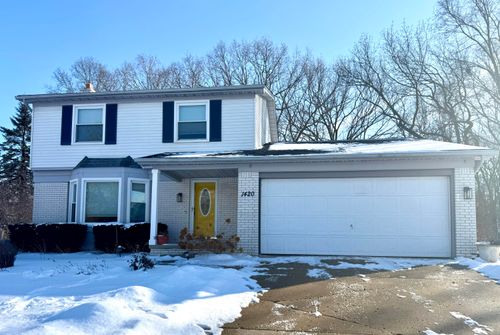 1420 Eastwood Cir, Saline, MI, 48176-9280 | Card Image
