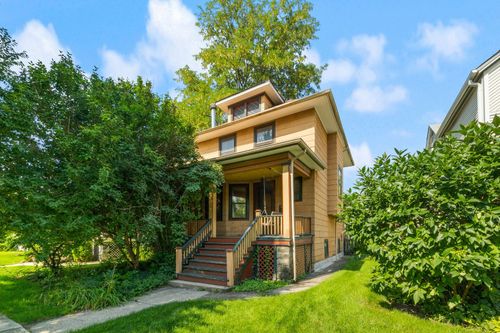 1015 Clarence Ave, Oak Park, IL, 60304-2007 | Card Image