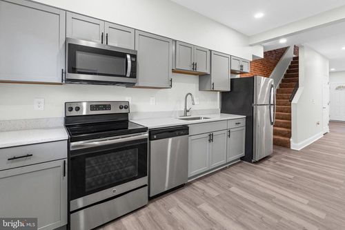 923 Bennett Pl, BALTIMORE, MD, 21223-1312 | Card Image