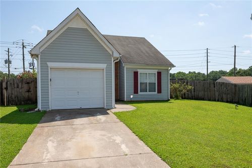 3690 Manor Ct Sw, Atlanta, GA, 30331-2064 | Card Image