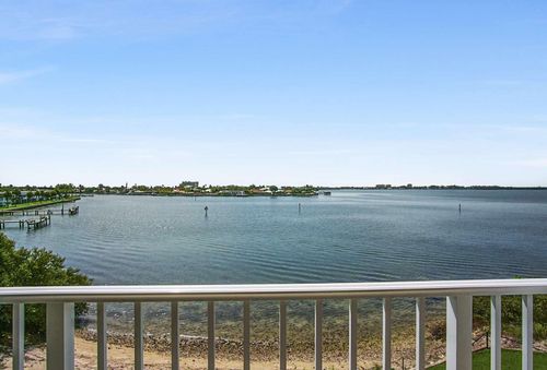 302-3 Harbour Isle Dr E, Fort Pierce, FL, 34949-2755 | Card Image