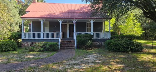 974 Spruce St, Allendale, SC, 29810-1724 | Card Image