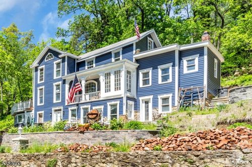 12 Sanatorium Rd, Glen Gardner, NJ, 08826-3503 | Card Image