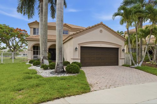 663 Live Oak Ln, Weston, FL, 33327-2463 | Card Image